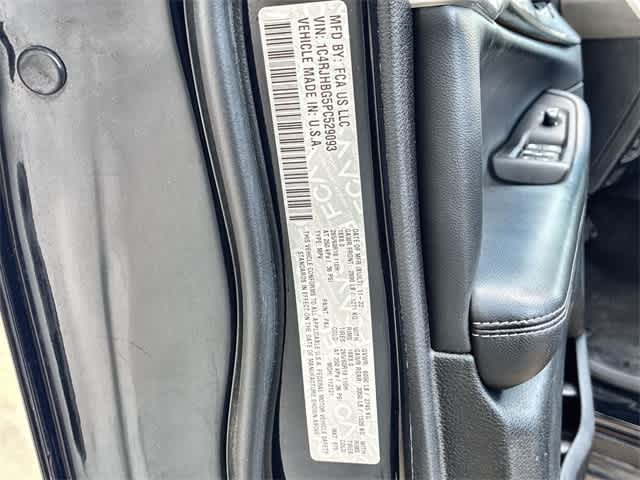 Thumbnail: 2023 Jeep Grand Cherokee - 37