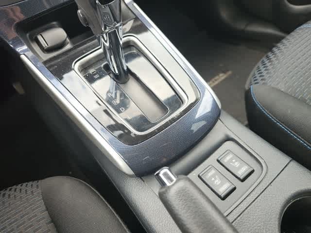 Thumbnail: 2017 Nissan Sentra - 18