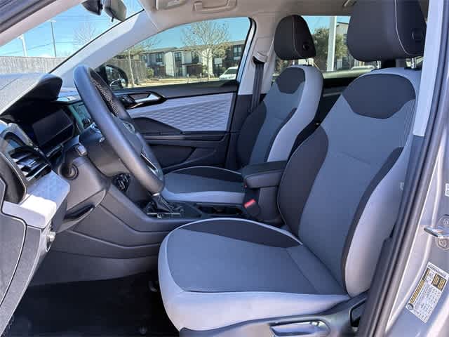 Thumbnail: 2024 Volkswagen Taos - 17