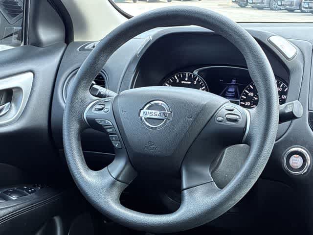 Thumbnail: 2020 Nissan Pathfinder - 23