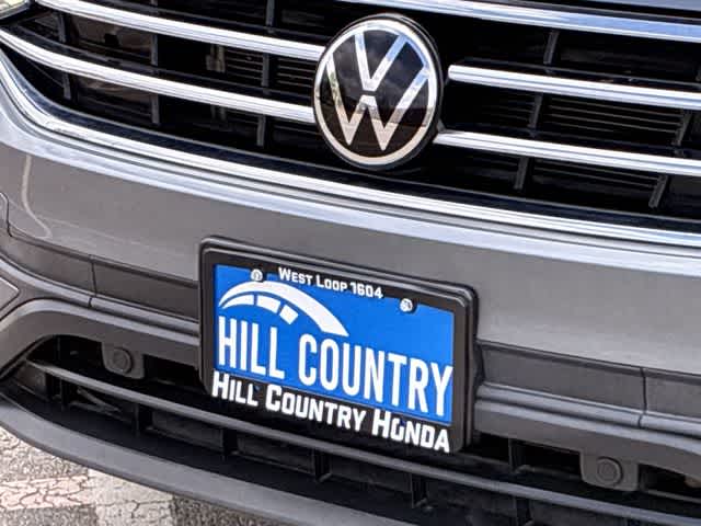 Thumbnail: 2023 Volkswagen Tiguan - 12