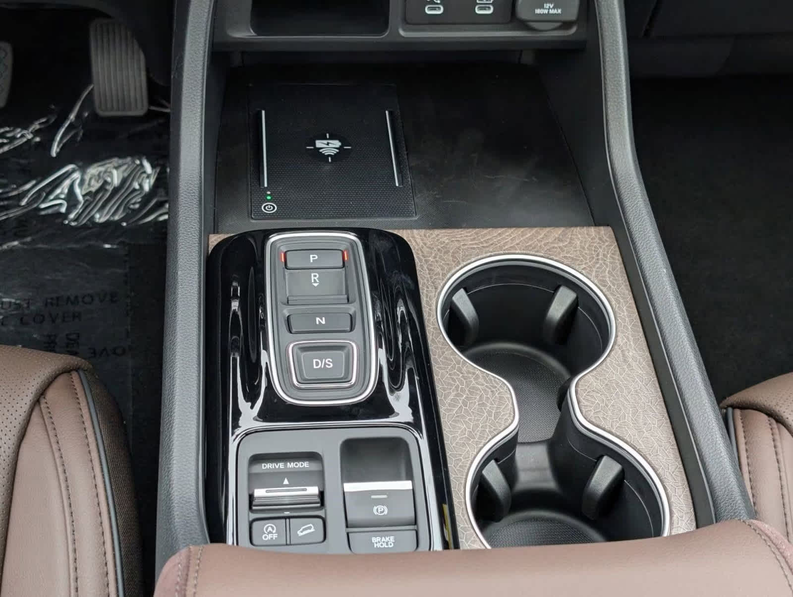 Thumbnail: 2026 Honda Pilot - 18