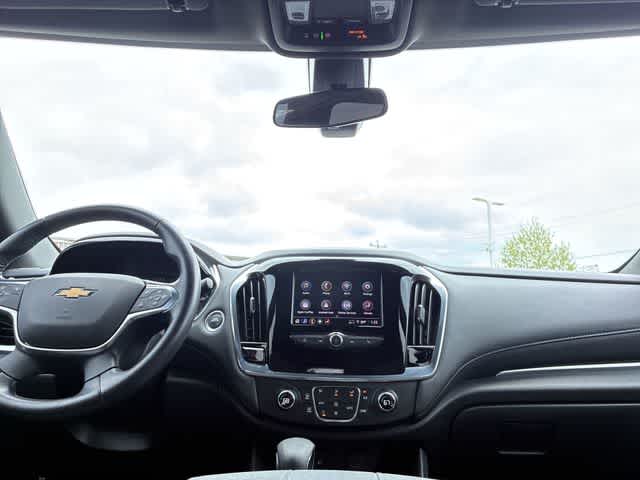 Thumbnail: 2022 Chevrolet Traverse - 28