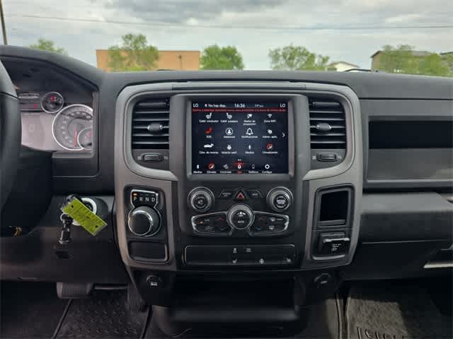 Thumbnail: 2021 RAM 1500 Classic - 28
