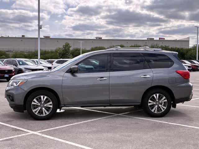 Thumbnail: 2020 Nissan Pathfinder - 3
