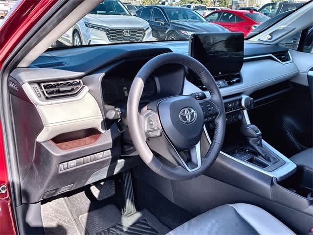 Thumbnail: 2024 Toyota RAV4 - 10