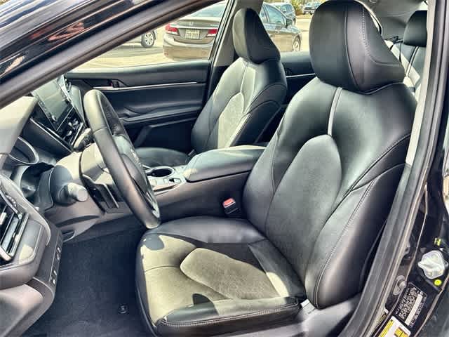 Thumbnail: 2023 Toyota Camry - 17