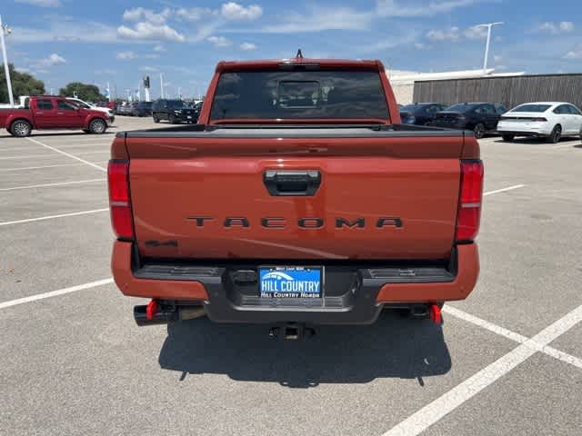 2025 Toyota Tacoma TRD Off-Road photo 4