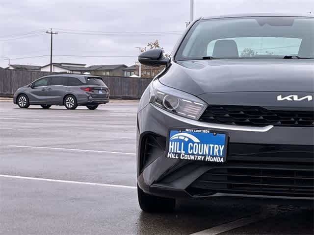 Thumbnail: 2023 Kia Forte - 10