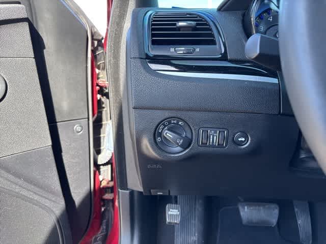 Thumbnail: 2023 Chrysler 300 - 9