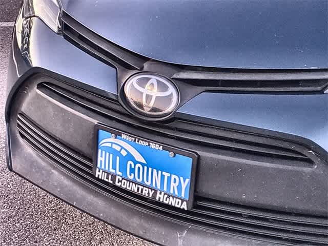 Thumbnail: 2017 Toyota Corolla - 12