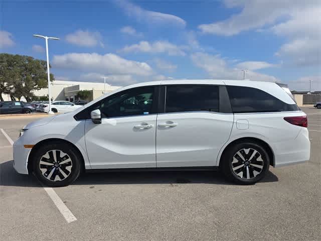 Thumbnail: 2026 Honda Odyssey - 3