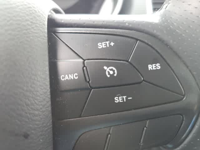 Thumbnail: 2018 Dodge Durango - 12