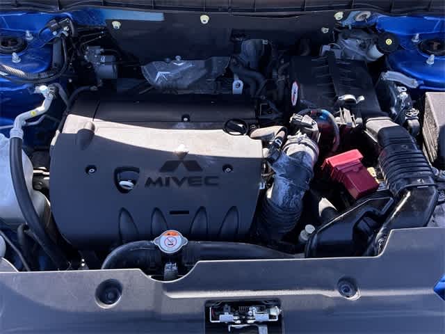 Thumbnail: 2019 Mitsubishi Outlander Sport - 15