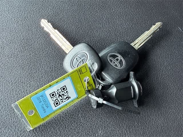 Thumbnail: 2018 Toyota Tundra - 38