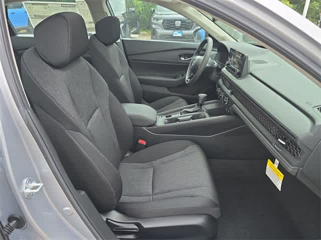 2025 Honda Accord SE 29