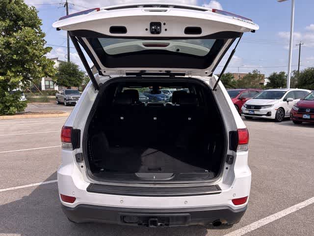 Thumbnail: 2020 Jeep Grand Cherokee - 35
