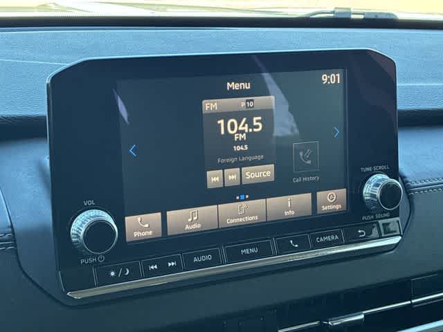 Thumbnail: 2022 Mitsubishi Outlander - 29