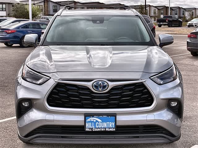 Thumbnail: 2023 Toyota Highlander - 9