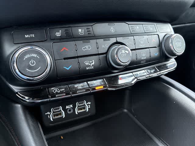 Thumbnail: 2024 Dodge Durango - 42