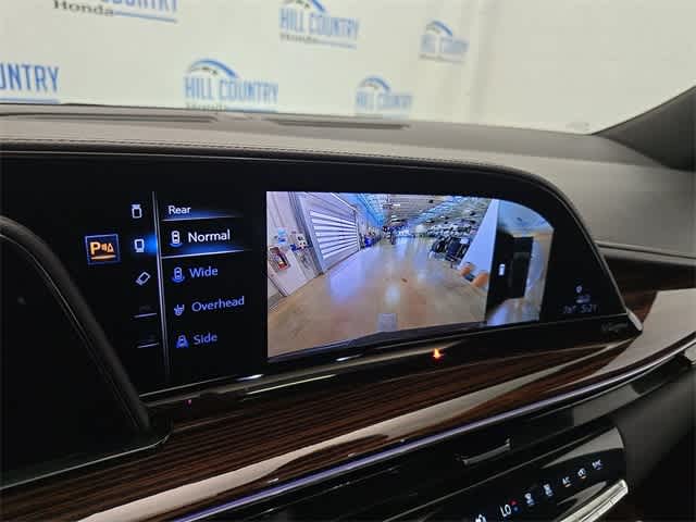 2023 Cadillac Escalade Premium Luxury 32