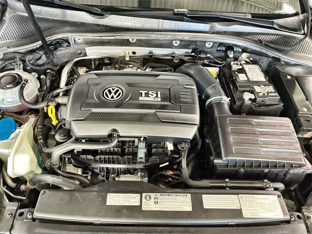 Thumbnail: 2019 Volkswagen Golf - 15