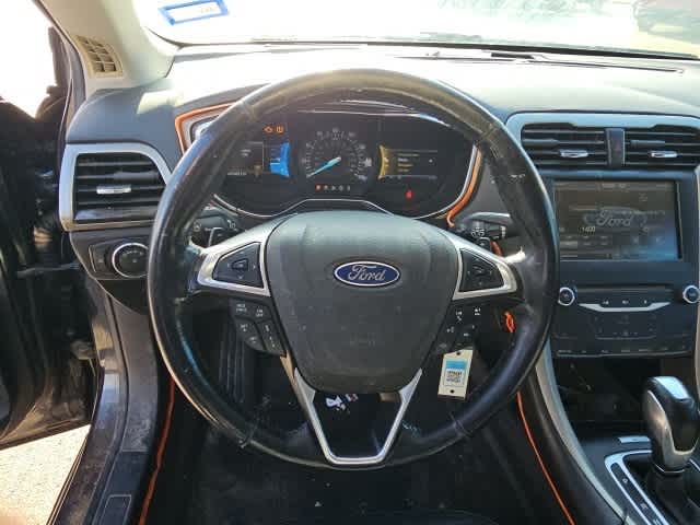 Thumbnail: 2013 Ford Fusion - 10