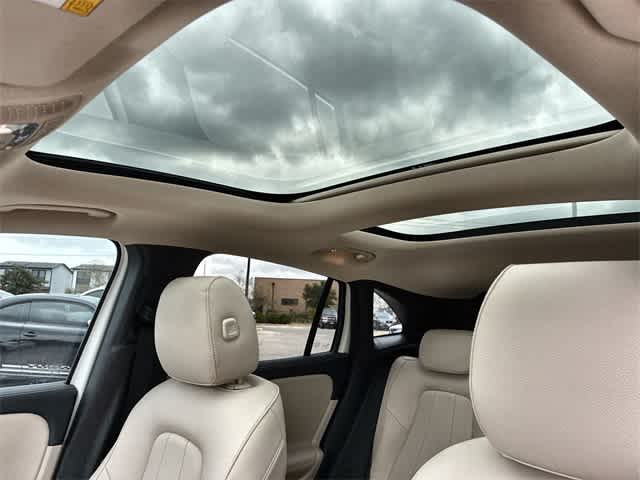 Thumbnail: 2023 Mercedes-Benz GLA - 20