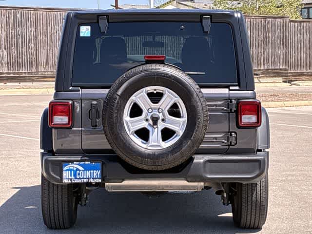 Thumbnail: 2022 Jeep Wrangler - 5