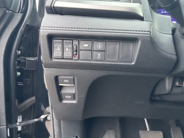 Thumbnail: 2024 Honda Odyssey - 10