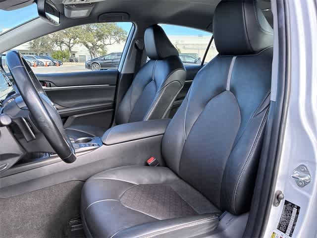 Thumbnail: 2023 Toyota Camry - 17