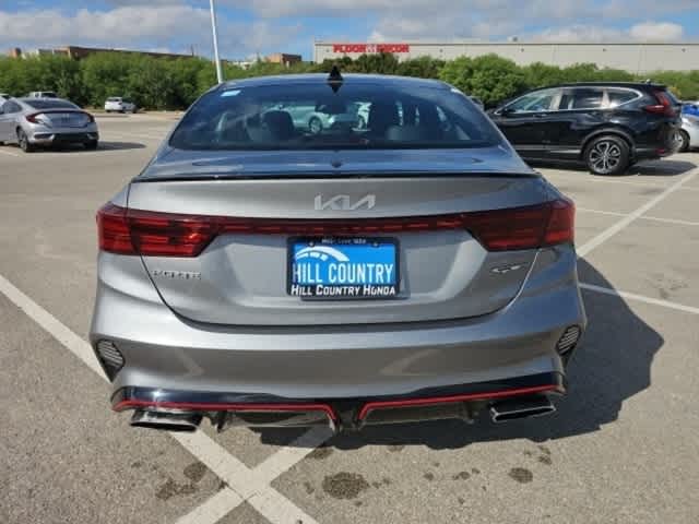 Thumbnail: 2022 Kia Forte - 6