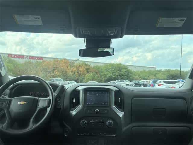 Thumbnail: 2024 Chevrolet Silverado 1500 - 24