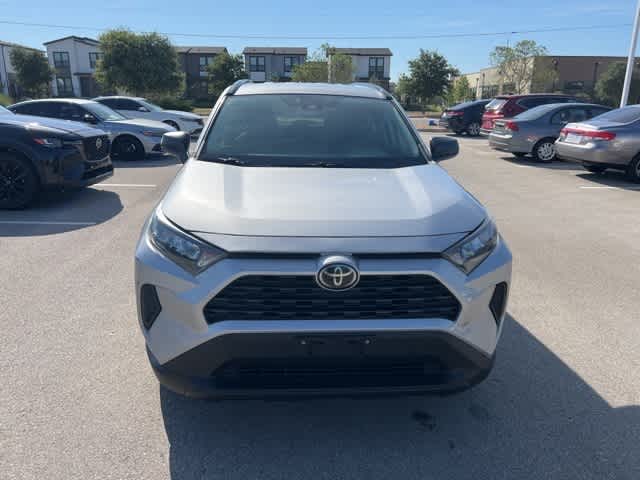 Thumbnail: 2019 Toyota RAV4 - 8