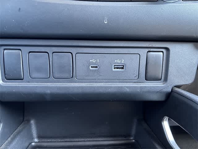 Thumbnail: 2022 Nissan Frontier - 32