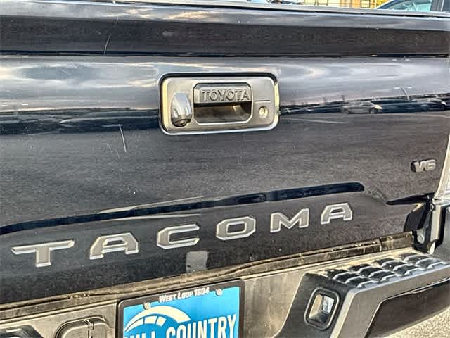 Thumbnail: 2023 Toyota Tacoma - 13