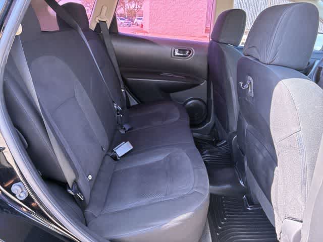 Thumbnail: 2014 Nissan Rogue - 21