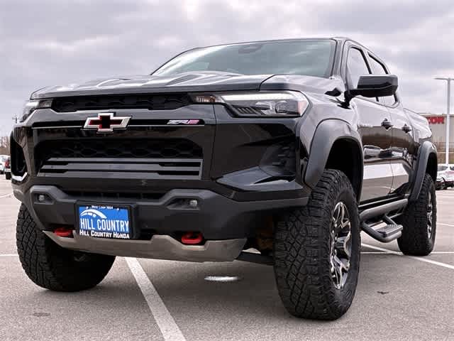 Thumbnail: 2024 Chevrolet Colorado - 11