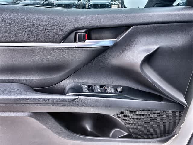 Thumbnail: 2020 Toyota Camry - 38