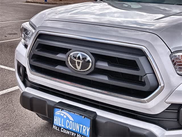 Thumbnail: 2023 Toyota Tacoma - 12