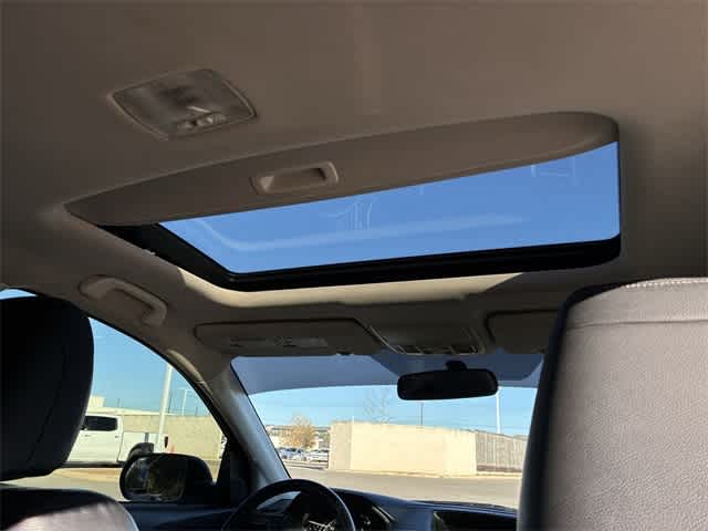 Thumbnail: 2012 Honda CR-V - 23