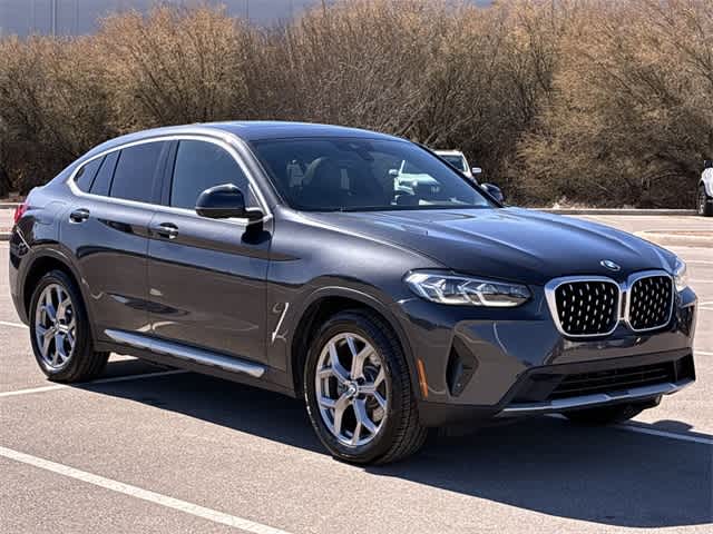 Thumbnail: 2022 BMW X4 - 8