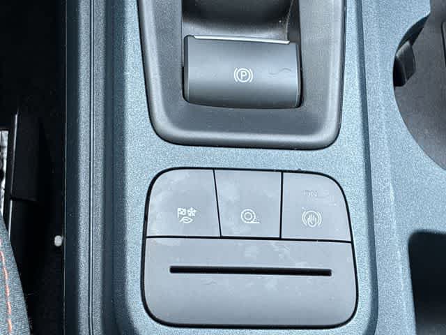 Thumbnail: 2022 Ford Maverick - 40