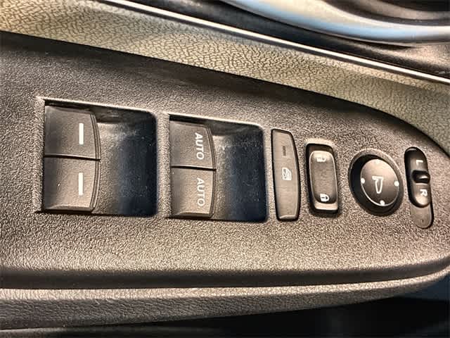 Thumbnail: 2018 Honda CR-V - 40