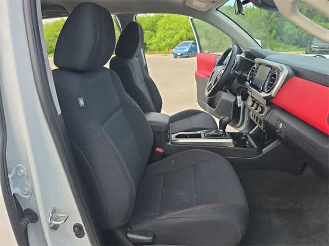 Thumbnail: 2023 Toyota Tacoma - 22