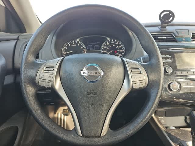 Thumbnail: 2015 Nissan Altima - 12