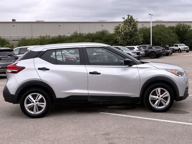 Thumbnail: 2020 Nissan Kicks - 7