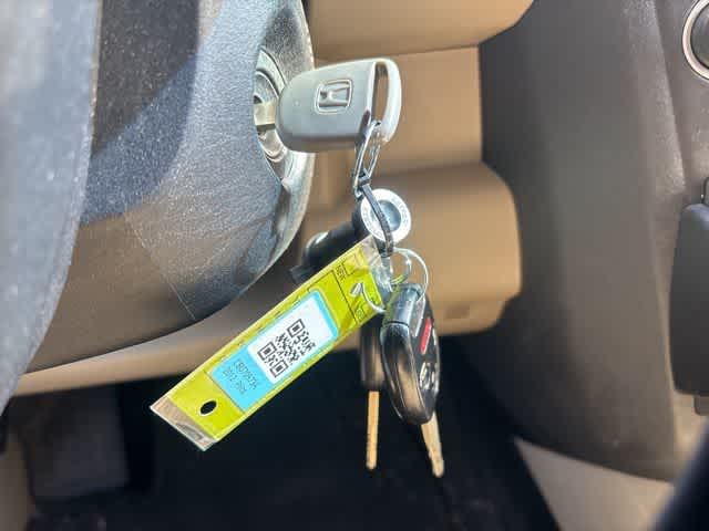 Thumbnail: 2012 Honda Pilot - 24