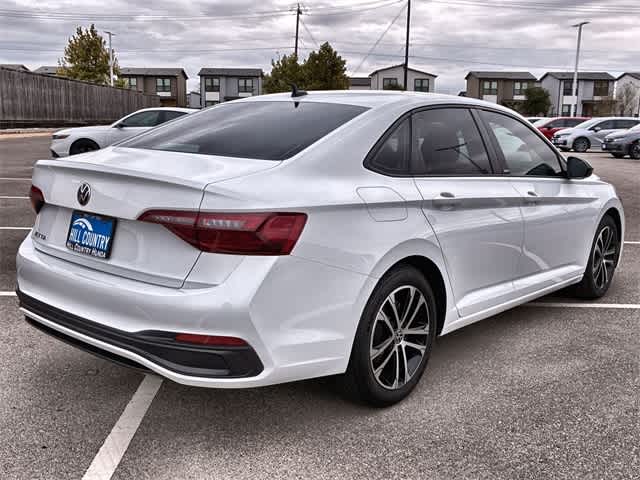 Thumbnail: 2023 Volkswagen Jetta - 6