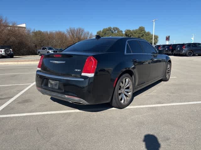 Thumbnail: 2016 Chrysler 300 - 5